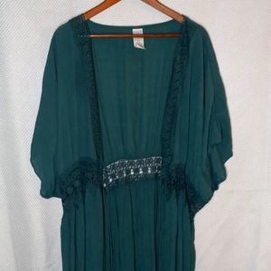 Time and Tru Kimono/ Swim Suit Cover